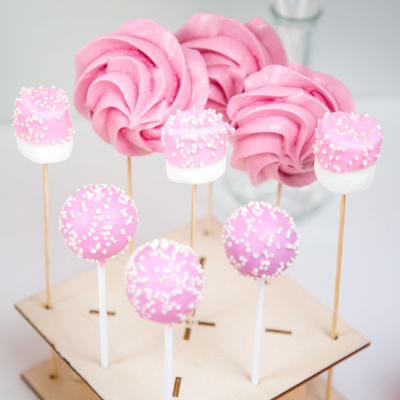 Комплект из 58 десертов и декора - розовый